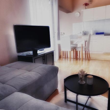 Villa Nik Fažana Esterno foto