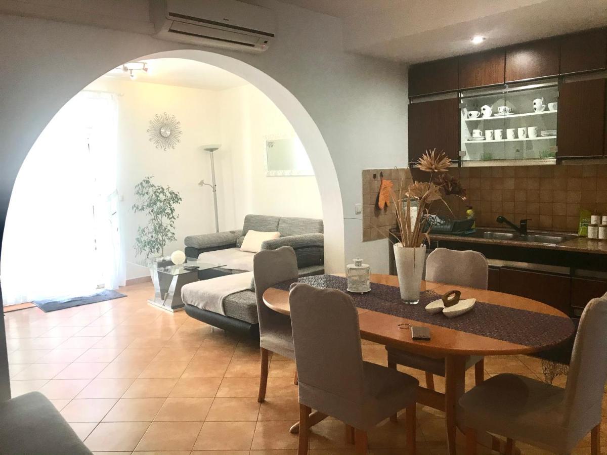 Villa Nik Fažana Esterno foto