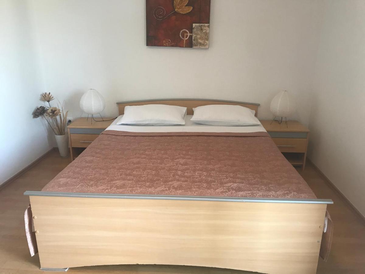 Villa Nik Fažana Esterno foto