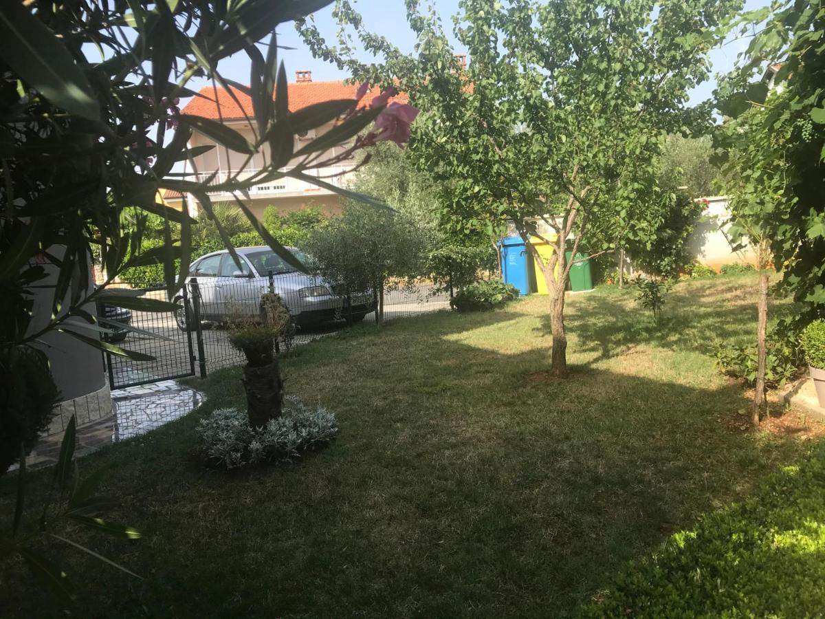 Villa Nik Fažana Esterno foto