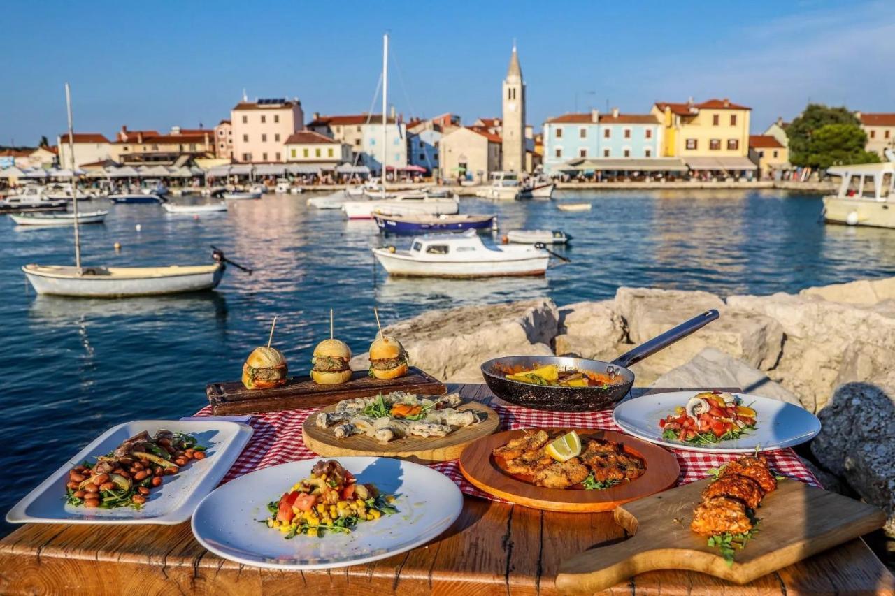 Villa Nik Fažana Esterno foto
